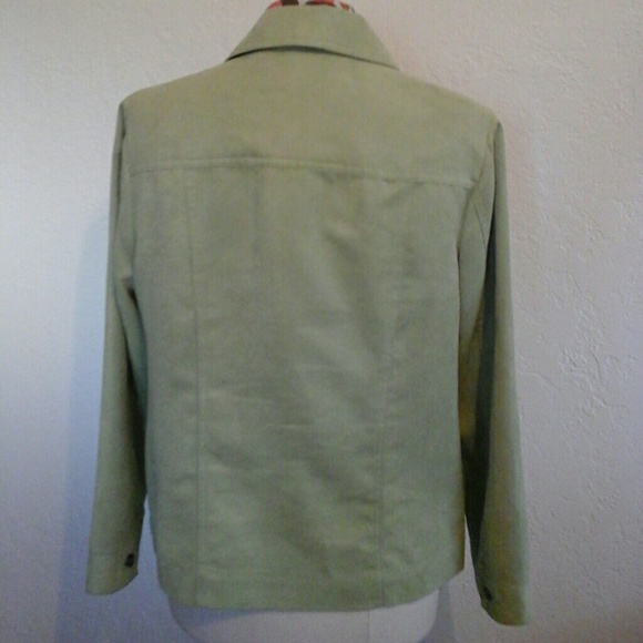 Petite jacket - Picture 2 of 3
